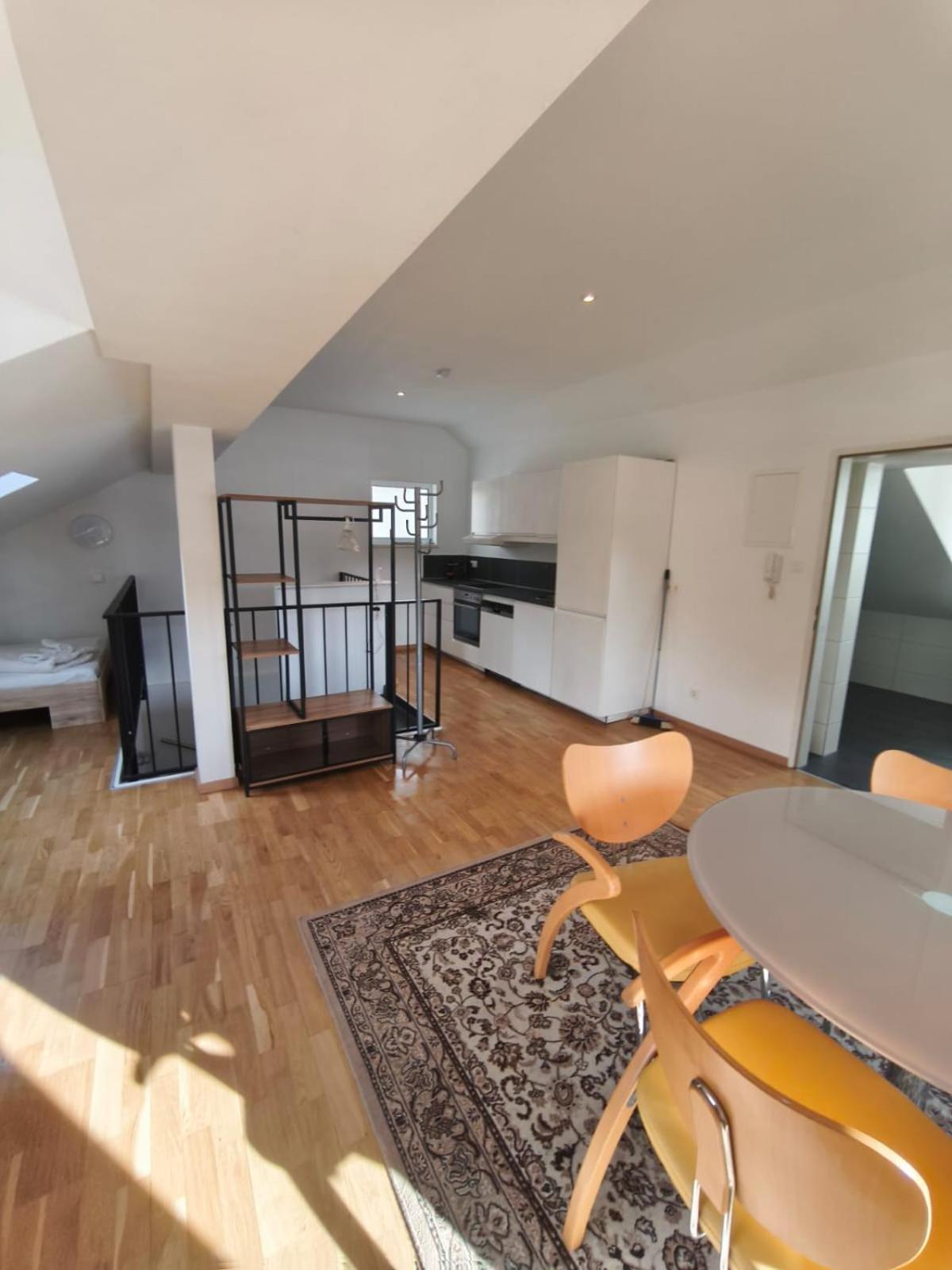 Ferienwohnungen Loft In 텔프스 외부 사진